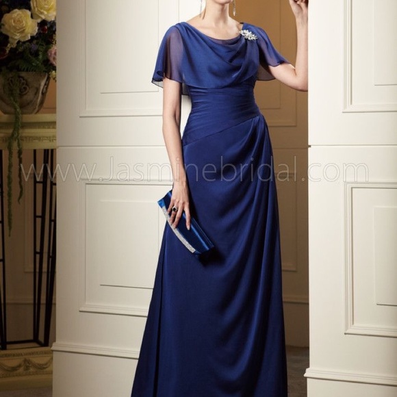 Jasmine Dresses & Skirts - Jade by Jasmine Silver Formal Dress